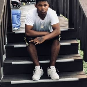 Meet your Posher, Ray